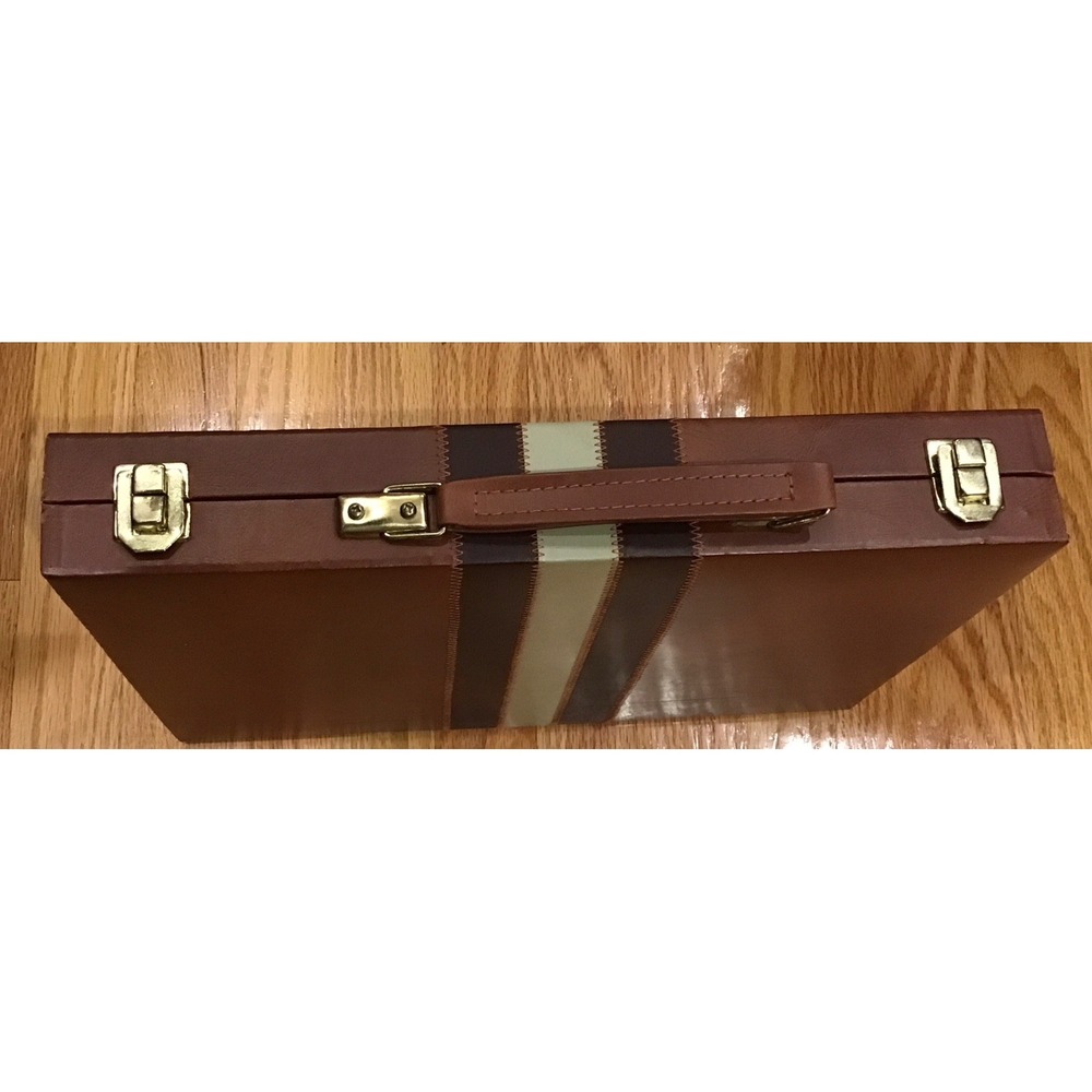 Classic Brown Backgammon Set - Picture 4 of 6